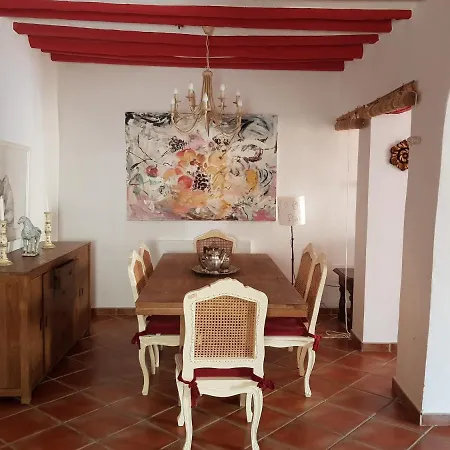 Casa Regina Casco Antiguo By Delucaco