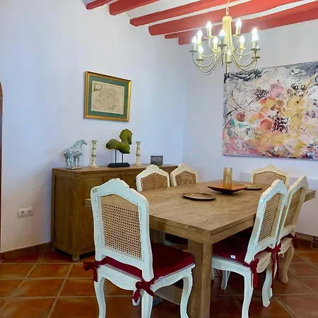 Holiday home Casa Regina Casco Antiguo By Delucaco *