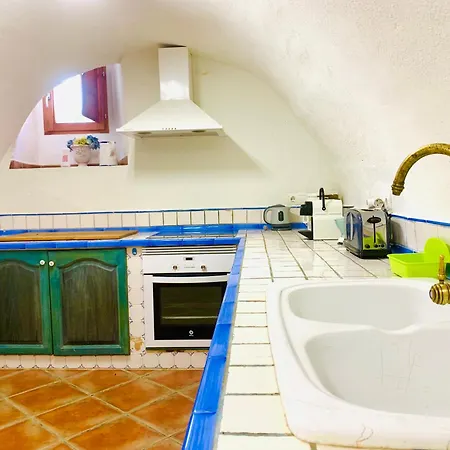 Casa Regina Casco Antiguo By Delucaco