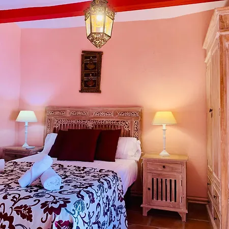 Holiday home Casa Regina Casco Antiguo By Delucaco