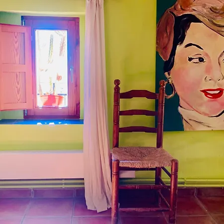 Casa Regina Casco Antiguo By Delucaco